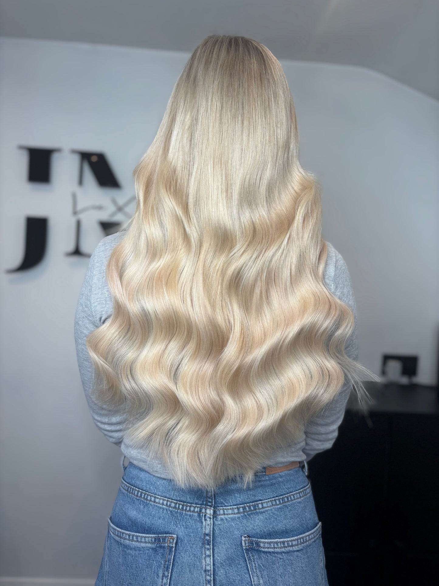 LUX COLLECTIVE SECRET WEFT 50g 22INCH