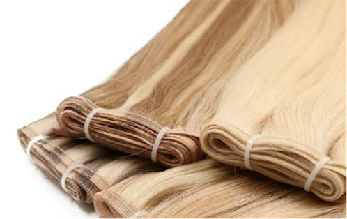 #luxhair #luxhaircollective #hairextensions #tapeextensions